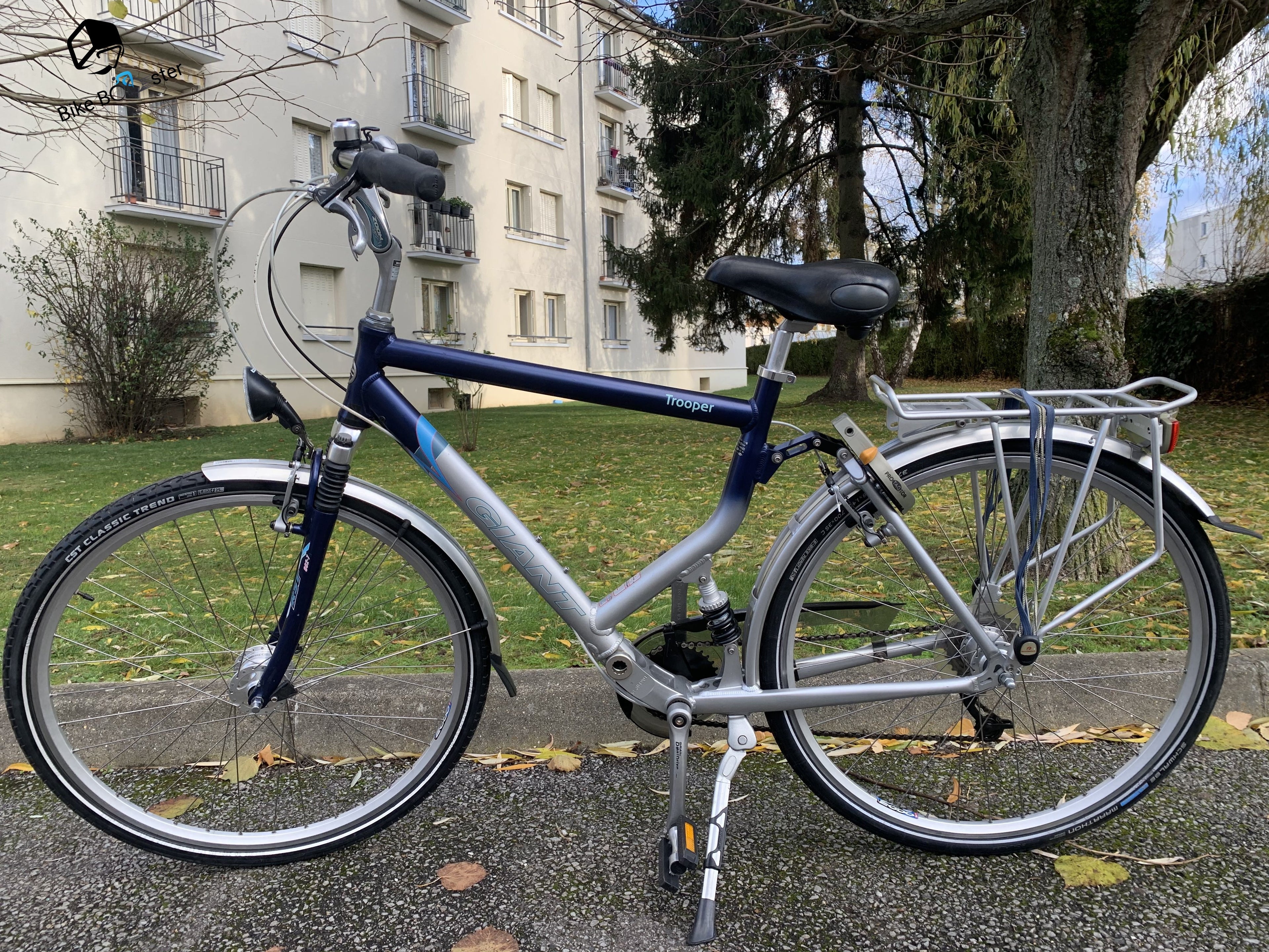 vélo de ville d'occasion de marque giant trooper à petit prix