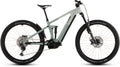 Das CUBE Stereo Hybrid ONE44 EXC 800 desertstone'n'driedherbs 2026 ist ein modernes vollgefedertes E-Mountainbike mit Desertstone-Rahmen, schwarzem Lenker, Knobby-Reifen und nahtlos integriertem Bosch CX Motor und 800 Wh PowerTube Akku.