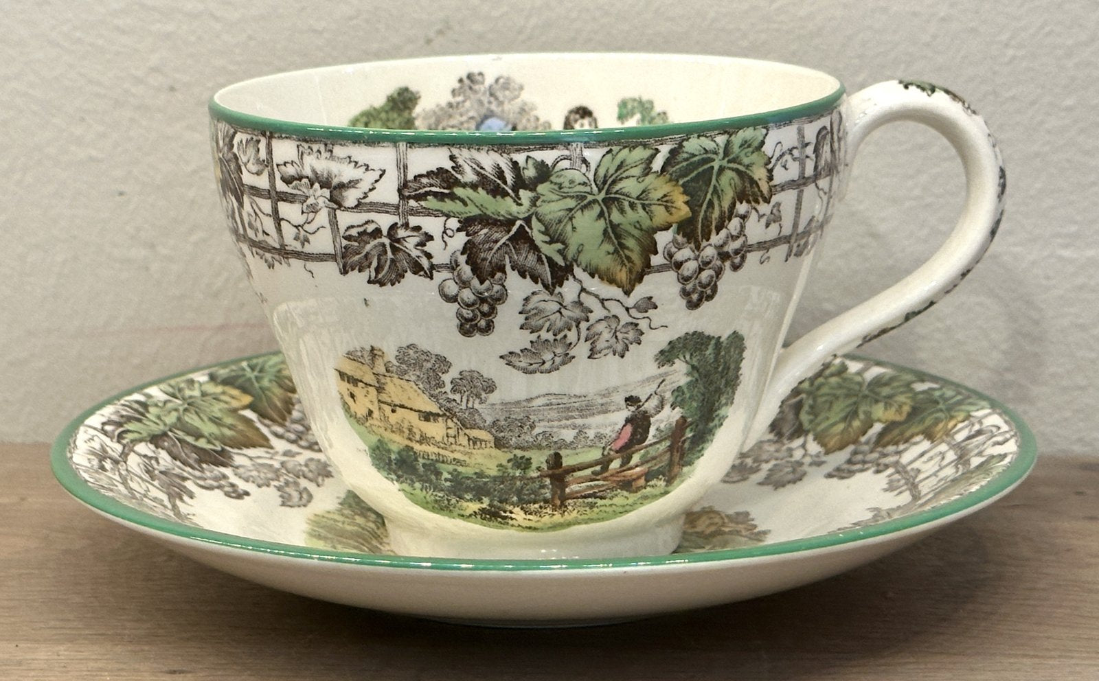 Kop en schotel - grote maat - Copeland Spode England - décor SPODE'S BYRON in meerkleurige uitvoering