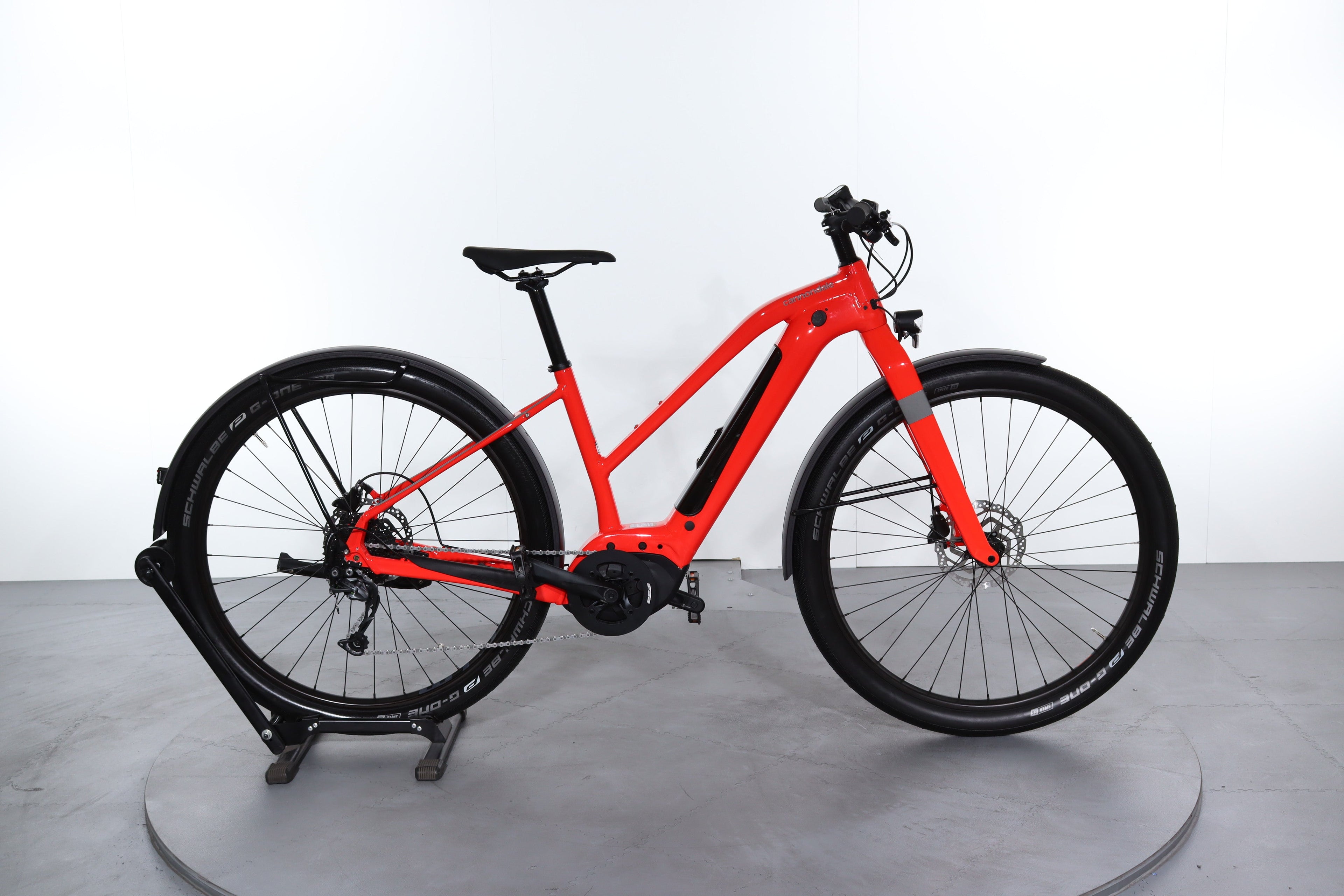 Cannondale Canvas Neo 2