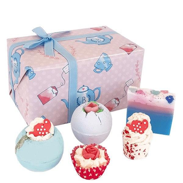 Bomb Cosmetics - Time for Tea - Geschenkset Badproducten - Handgegoten Zeep - Bath Bombs - En Meer!-Erotiekvoordeel.nl
