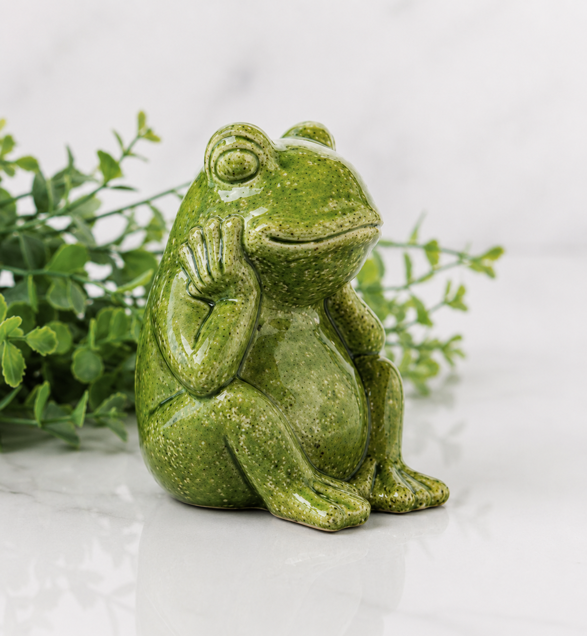 Sitting Frog - 6.9"