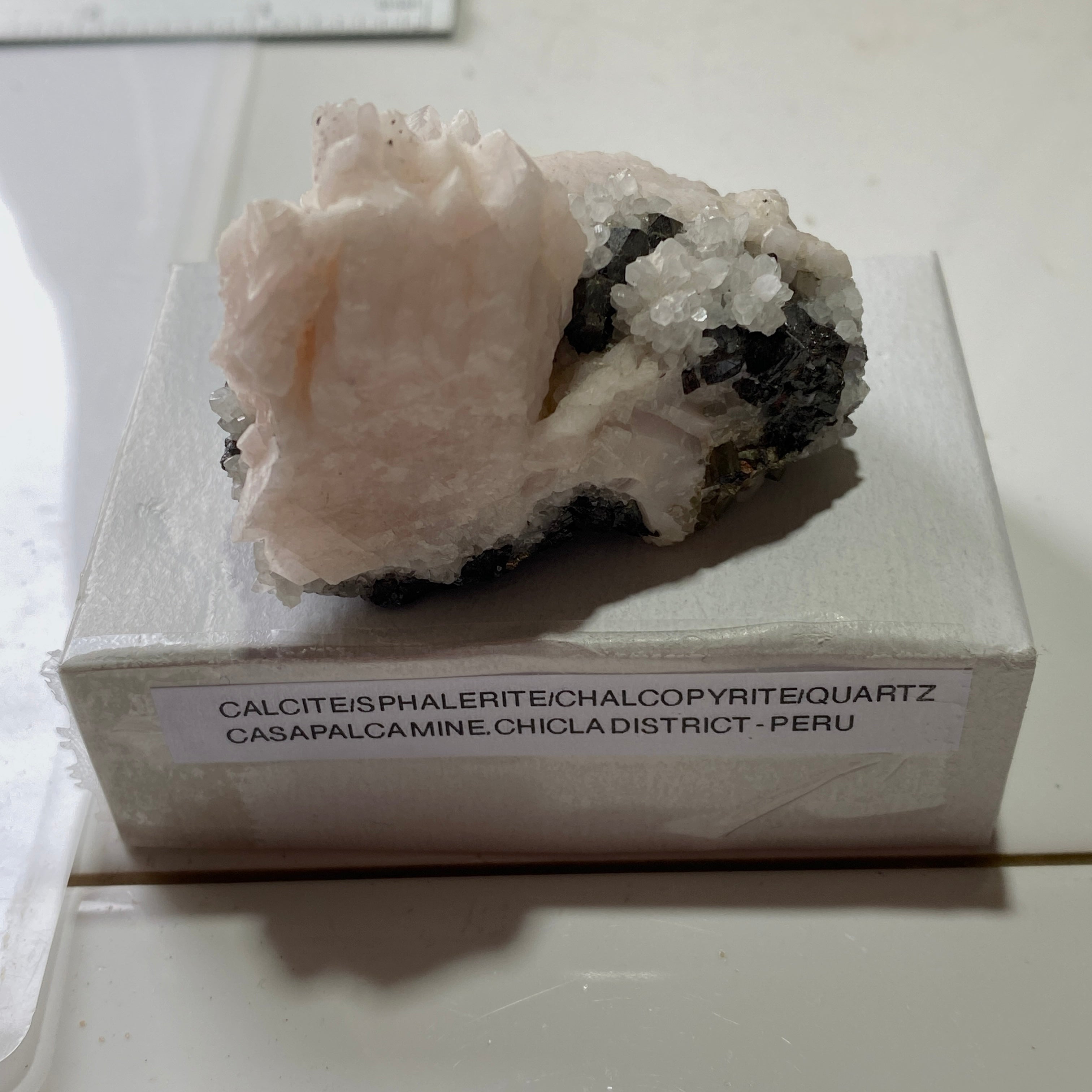 CALCITE/SPHALERITE/CHALCOPYRITE/QUARTZ : CASAPALCA MINE, PERU 83g MF1200