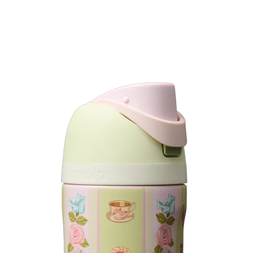 Owala Kids' FreeSip® Award winning. Leak-proof. 24 hours cold