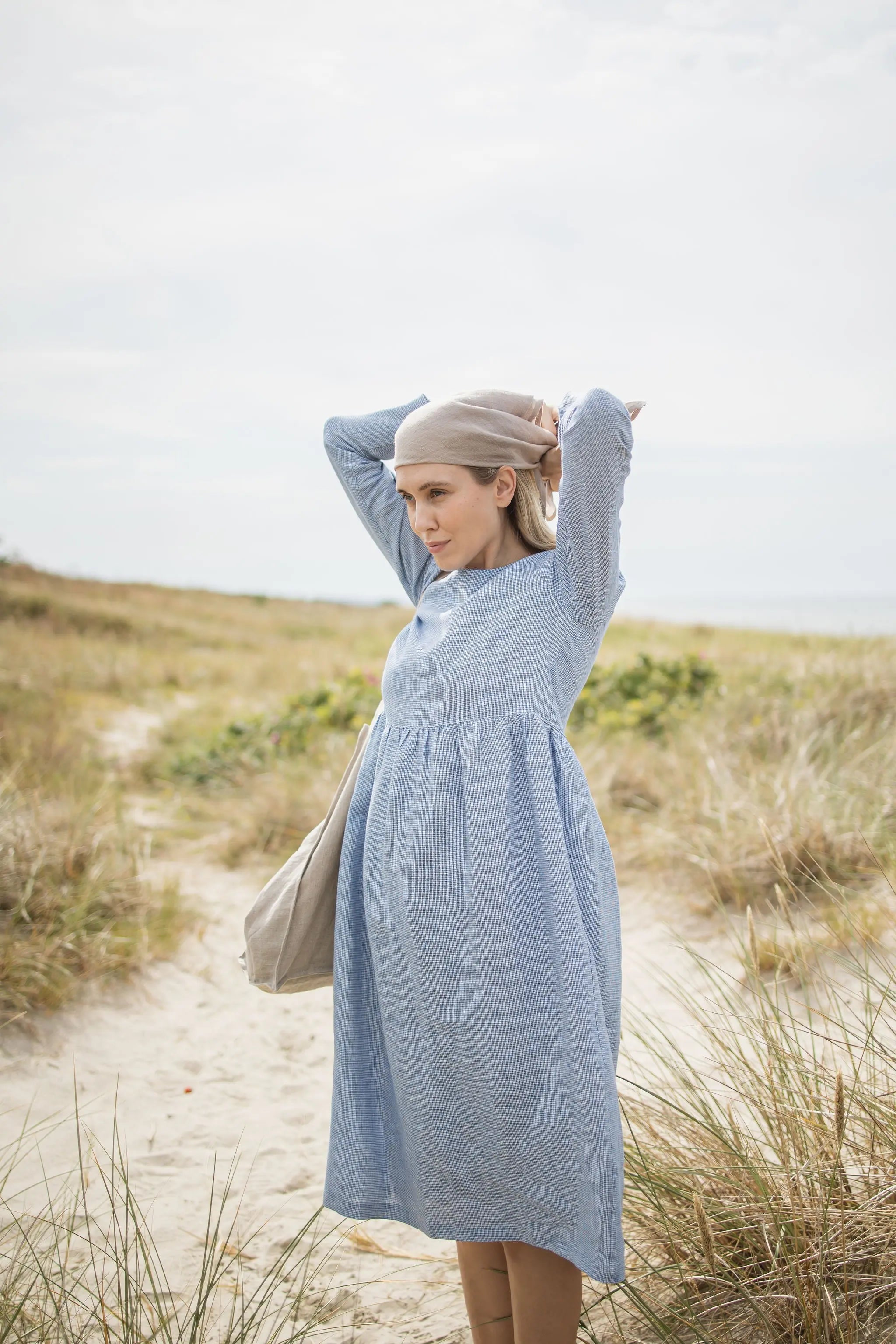 Linen Triangle Headscarf – Classic Linen