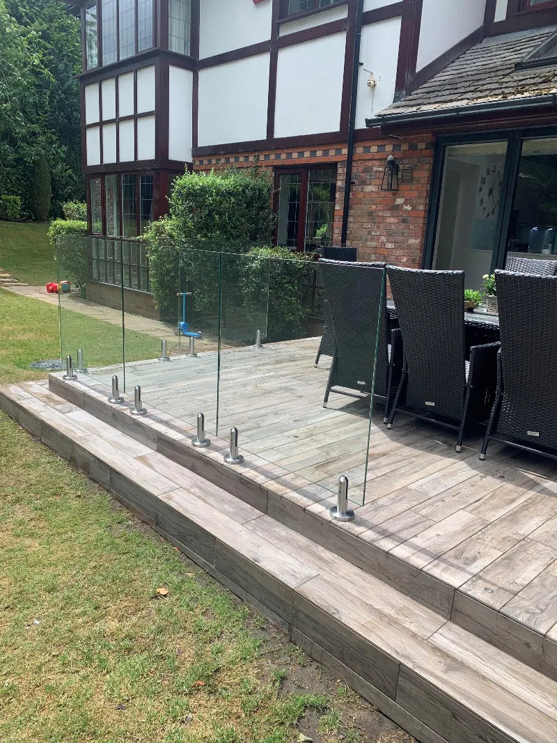 Spigot Glass Balustrade - 4m