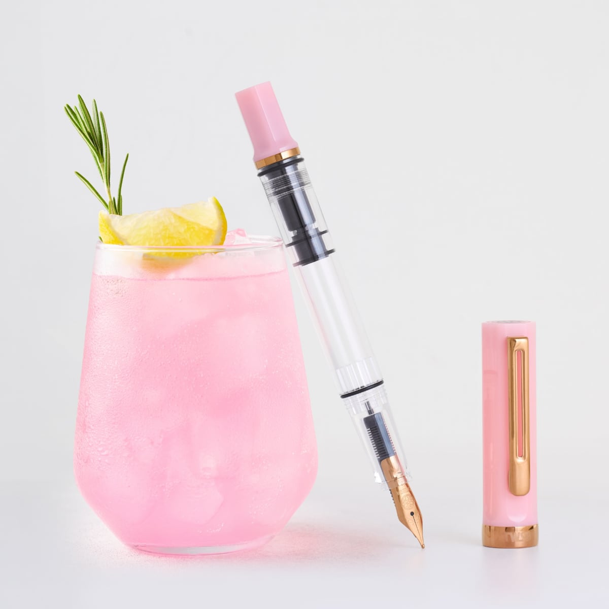 TWSBI Eco Fountain Pen Pink Lemonade - Sfeerfoto