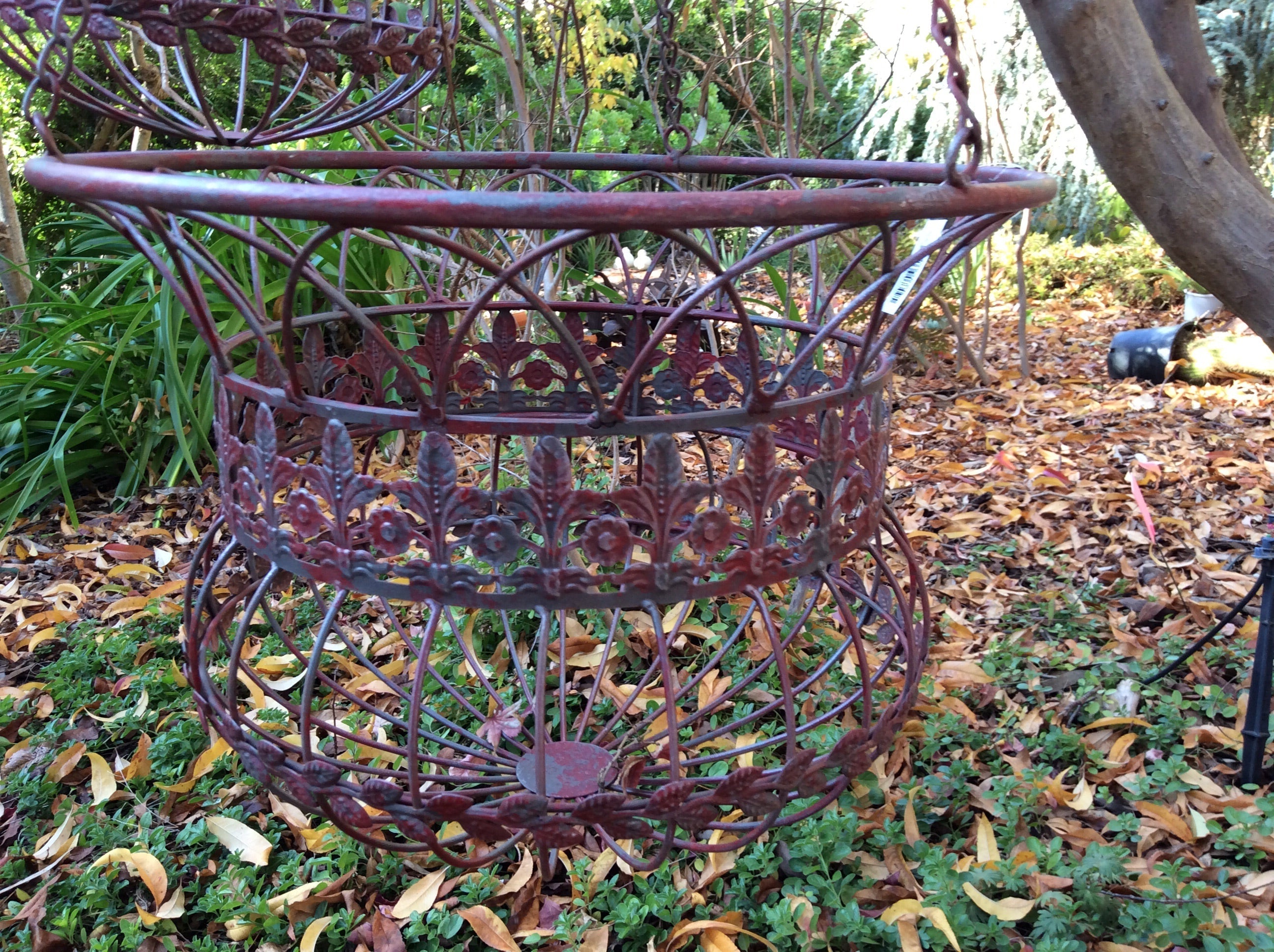Federation Antique Red Set /2 Nested Hanging Baskets